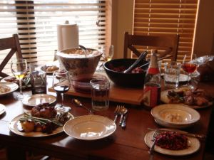 1115586_thanksgiving_table.jpg