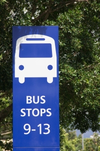 bus-stop-1444019-m.jpg