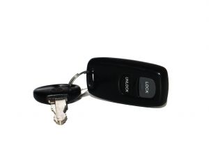 one-car-key-1149771-m.jpg